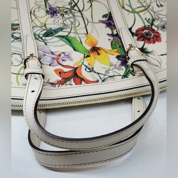 Gucci Flora White Leather Dome Bag - Picture 9 of 16